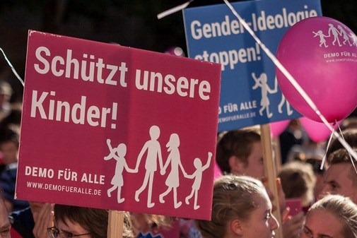 Methodenschatz zu Sexueller Vielfalt: „Verunsicherung der Schüler, Diskriminierung heterosexueller Paare“