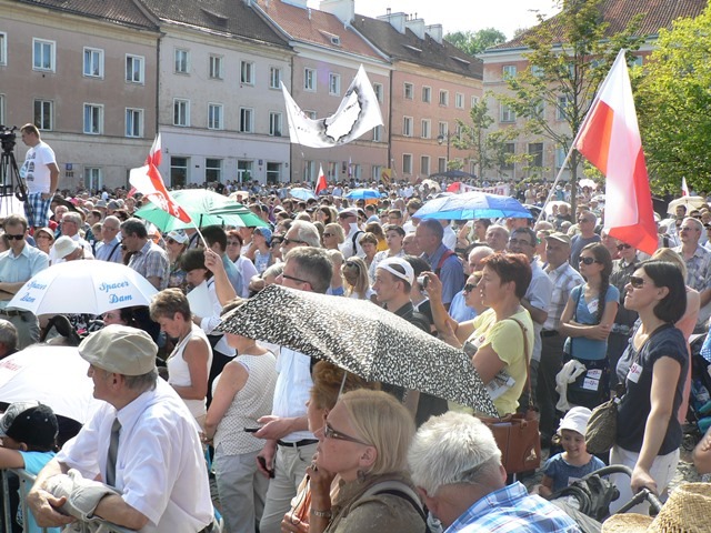 Über 5.000 demonstrieren in Polen gegen Sexualisierung in der Schule