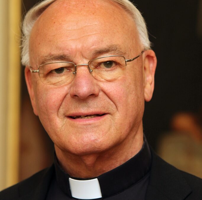 Bischof Heinz Josef Algermissen (Fulda) unterstützt DEMO FÜR ALLE am Sonntag, 30.10. in Wiesbaden