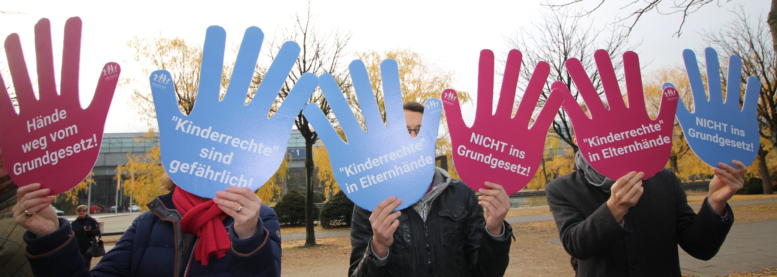 Unser Einsatz wirkt: Zahl der “Kinderrechte”-Kritiker wächst
