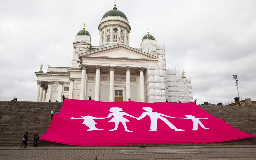 Europäische Tagung: 10 Jahre Familienschutz in Finnland